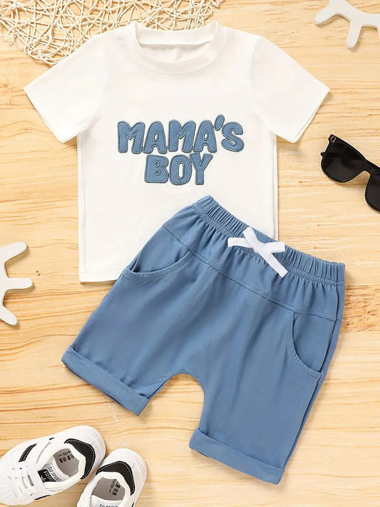Abito Estivo 'Mama's Boy' per Bambini: Maglietta + Pantaloncini Colorati | You Go Mama™